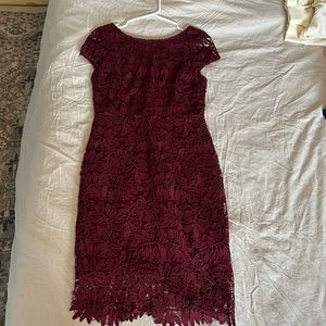 Lulus SMALL burgundy dress